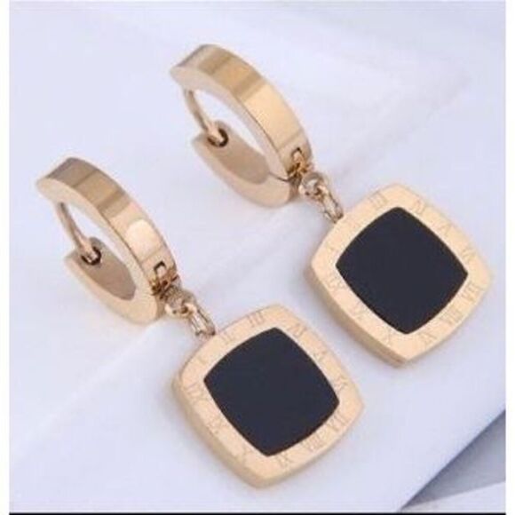 Fashion titanium steel roman numerals geometric square earrings - Picture 1 of 4